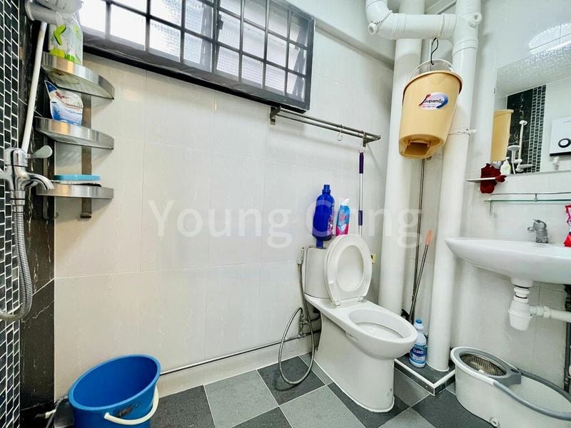 Common Room (HDB) for Rent in  347 Woodlands Avenue 3 - Image 6