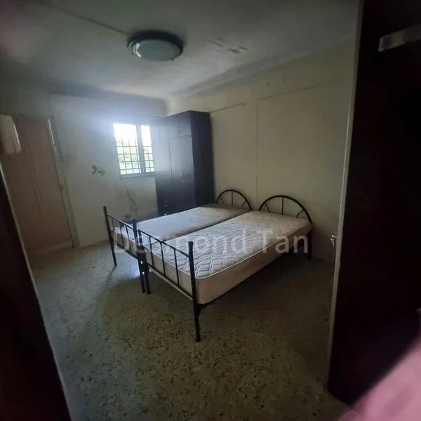 4 Room (4A) HDB for Rent in  71 Bedok South Road - Image 5