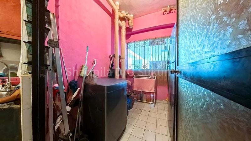 4 Room (4A) HDB for Sale in  522 Woodlands Drive 14 - Image 8