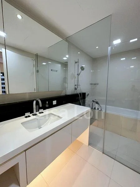 3 Bed Condo for Rent in  The Interlace - Image 11