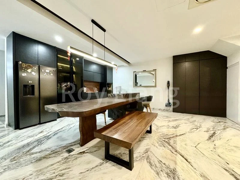 7 Bed Terraced House (Landed) for Sale in  Moonstone Royale - Image 4