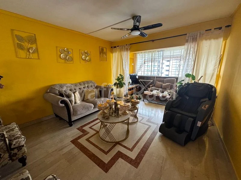 5 Room (5I) HDB for Sale in 123 Marsiling Rise - Image 1