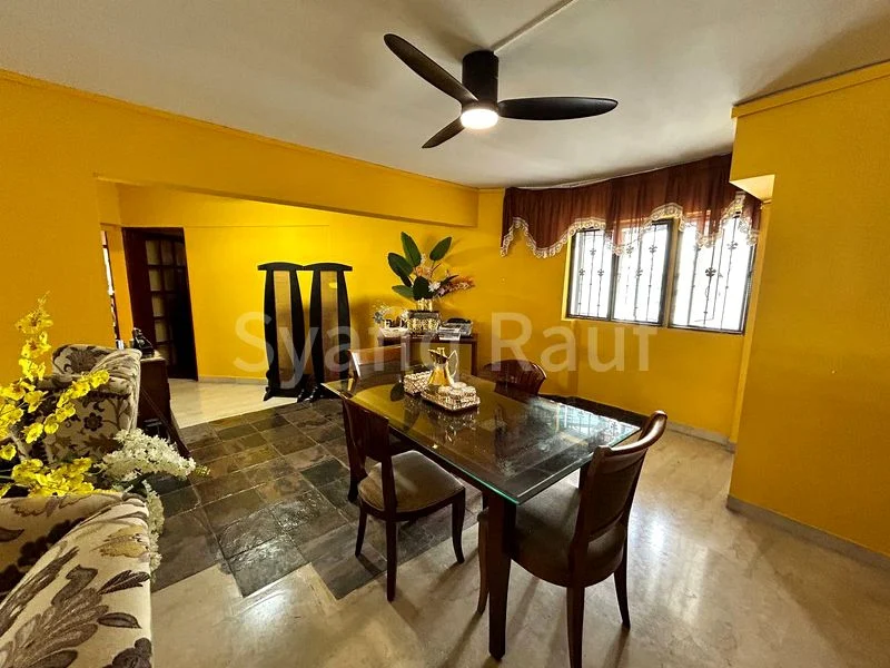 5 Room (5I) HDB for Sale in 123 Marsiling Rise - Image 2