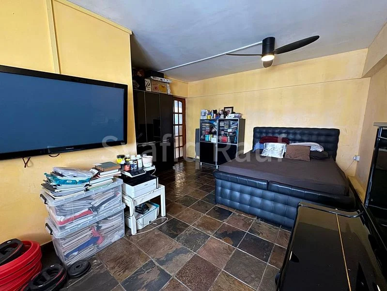 5 Room (5I) HDB for Sale in 123 Marsiling Rise - Image 6