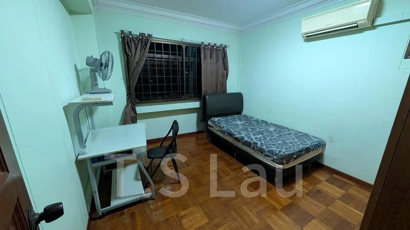 Common Room (HDB) for Rent in  659 Woodlands Ring Road - Image 2