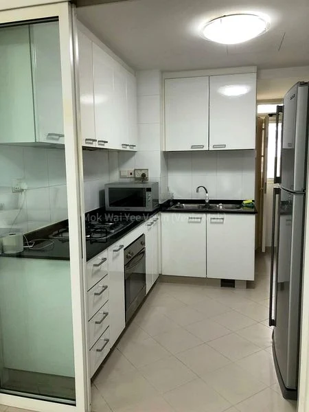 3 Bed Condo for Rent in  Meraprime - Image 5