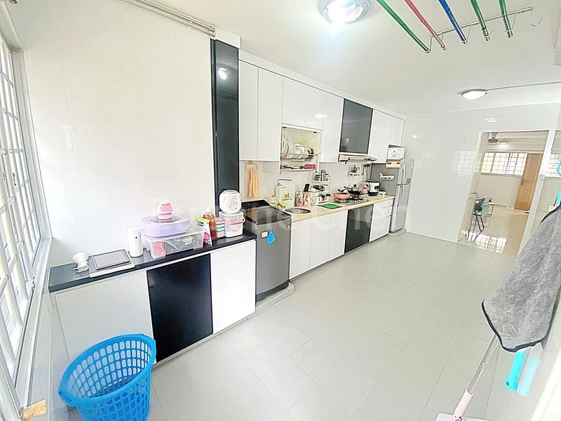 3 Room (3A) HDB for Sale in  806 Tampines Avenue 4 - Image 10