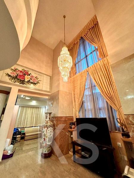 8 Bed Bungalow (Landed) for Sale in  Limau Grove - Image 11