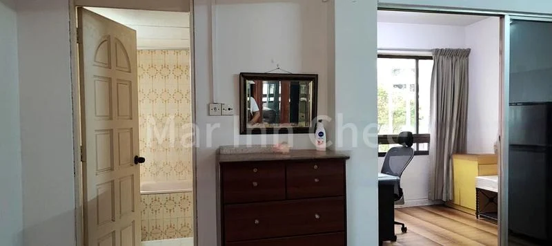 Master Room (Condo) for Rent in  Pandan Valley - Image 4