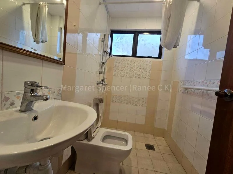 6 Bed Semi-Detached House (Landed) for Rent in Simei Street 4 - Image 17