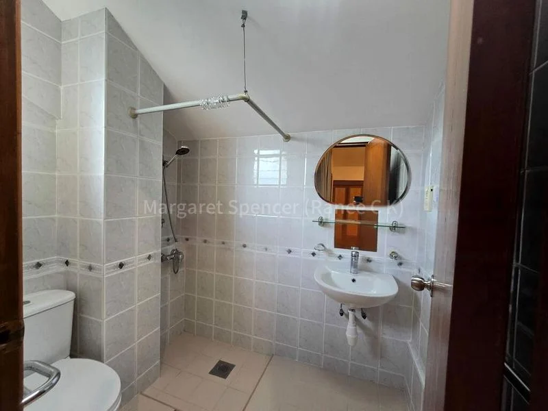 6 Bed Semi-Detached House (Landed) for Rent in Simei Street 4 - Image 8