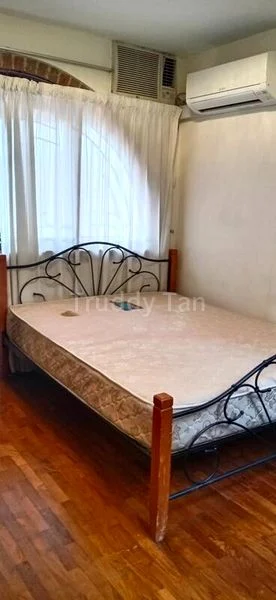 Room (Landed) for Rent in  Jalan Kelabu Asap - Image 11
