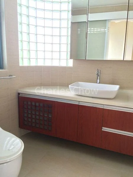 3 Bed Condo for Rent in  Astor Green - Image 4