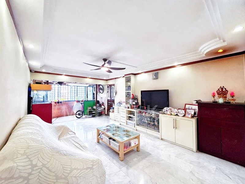 5 Room (5A) HDB for Sale in  903 Tampines Avenue 4 - Image 3