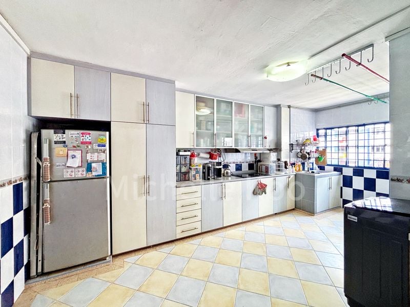 5 Room (5A) HDB for Sale in  903 Tampines Avenue 4 - Image 6