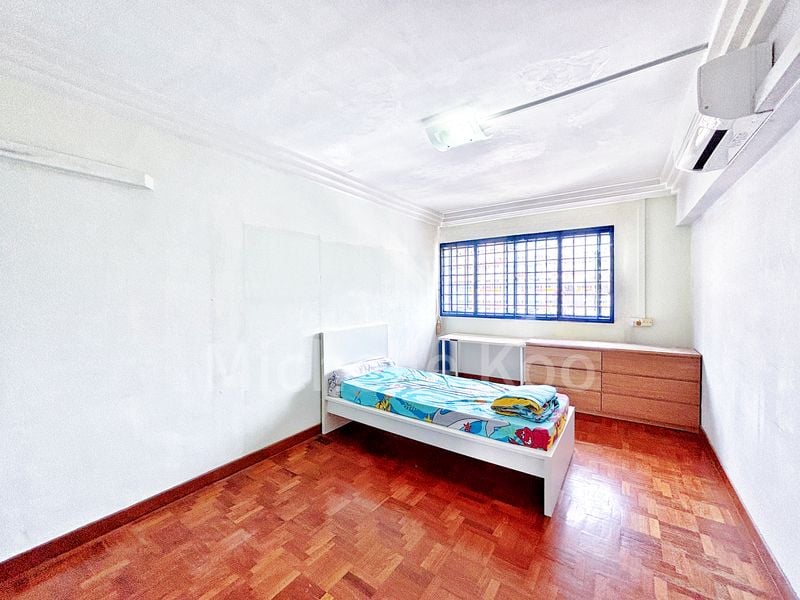 5 Room (5A) HDB for Sale in  903 Tampines Avenue 4 - Image 14