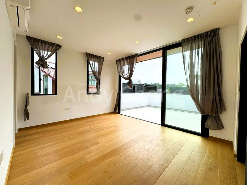 5 Bed Semi-Detached House (Landed) for Sale in  Binjai Park - Image 5
