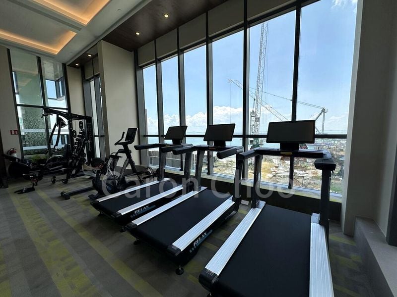 2 Bed Condo for Rent in  Newport Residences / Newport Tower - Image 4