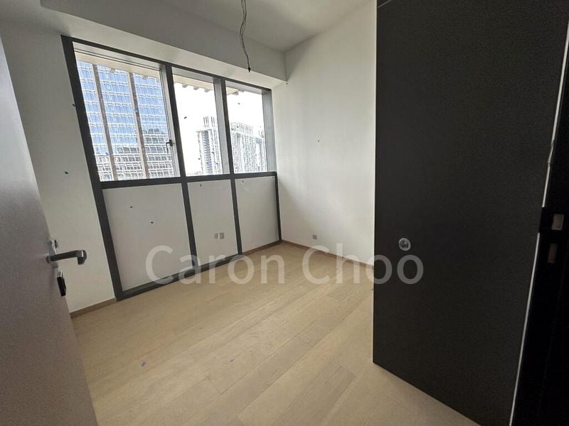 2 Bed Condo for Rent in  Newport Residences / Newport Tower - Image 5