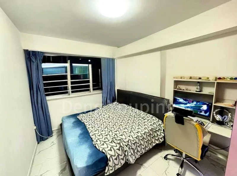 5 Room (5A) HDB for Sale in  164A Yung Kuang Road - Image 1