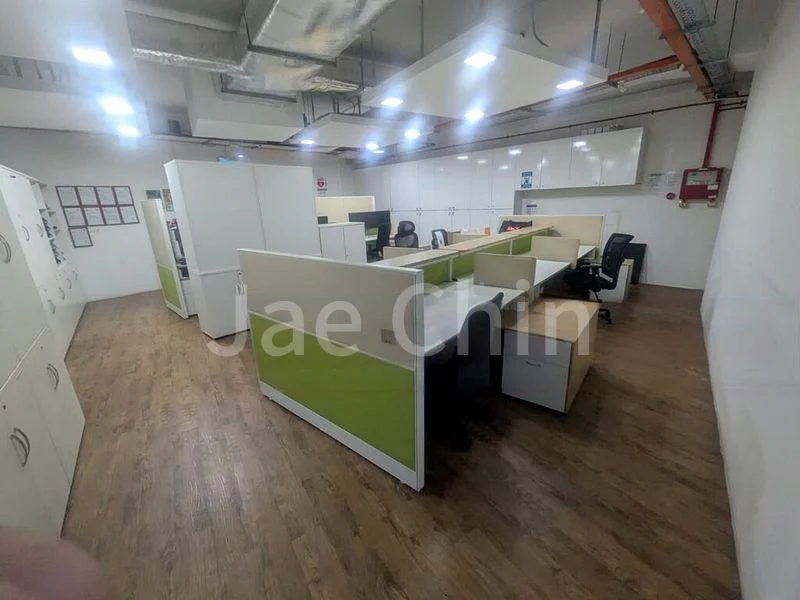 Light Industrial (B1) for Rent: Bryton House - Image 4