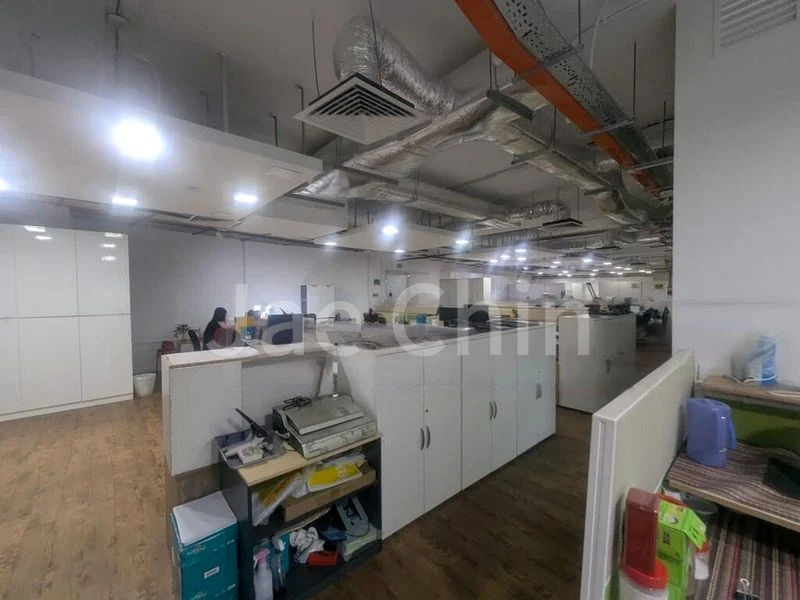 Light Industrial (B1) for Rent: Bryton House - Image 6