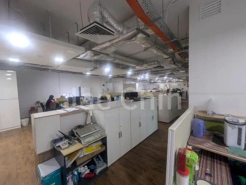 Light Industrial (B1) for Rent: Bryton House - Image 7