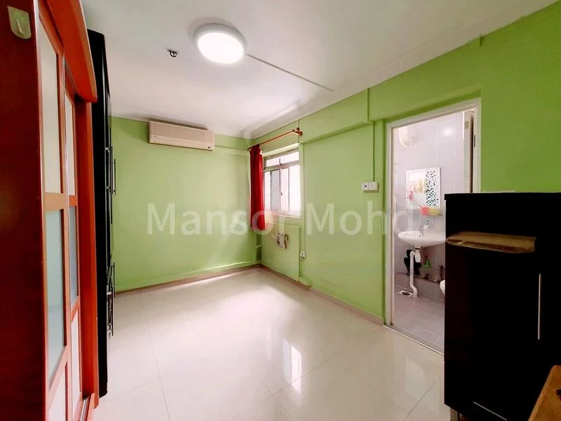3 Room (3NG) HDB for Rent in  238 Bukit Batok East Avenue 5 - Image 6