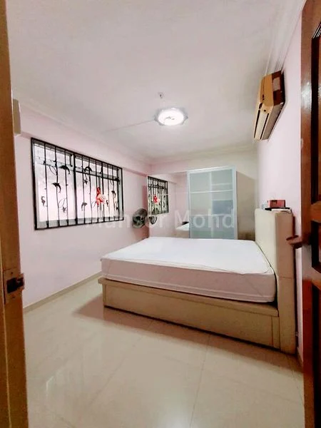 3 Room (3NG) HDB for Rent in  238 Bukit Batok East Avenue 5 - Image 5