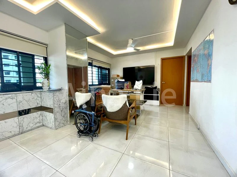 4 Room (4A) HDB for Sale in 203E Compassvale Road - Image 2