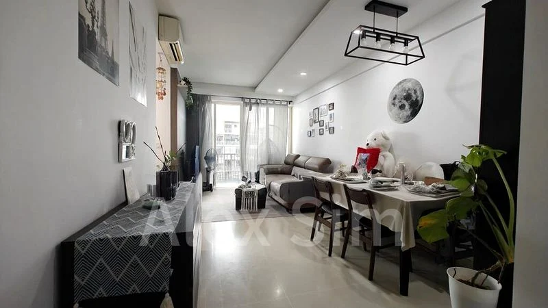 3 Bed Executive Condo for Sale in  Watercolours - Image 9