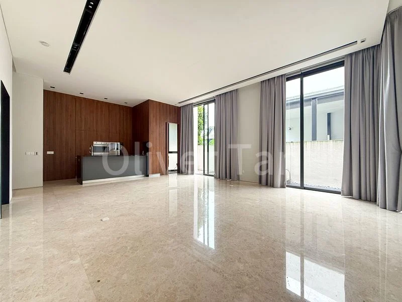 5+1 Bed Semi-Detached House (Landed) for Rent in  Chancery Lane - Image 1