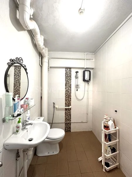 Executive HDB for Sale in  101 Gangsa Road - Image 12