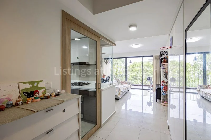 3 Bed Executive Condo for Sale in Twin Fountains - Image 3