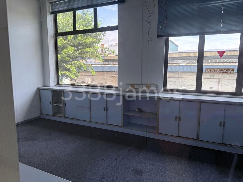 Factory / Workshop (B2) for Rent: Tuas Lot - Image 3