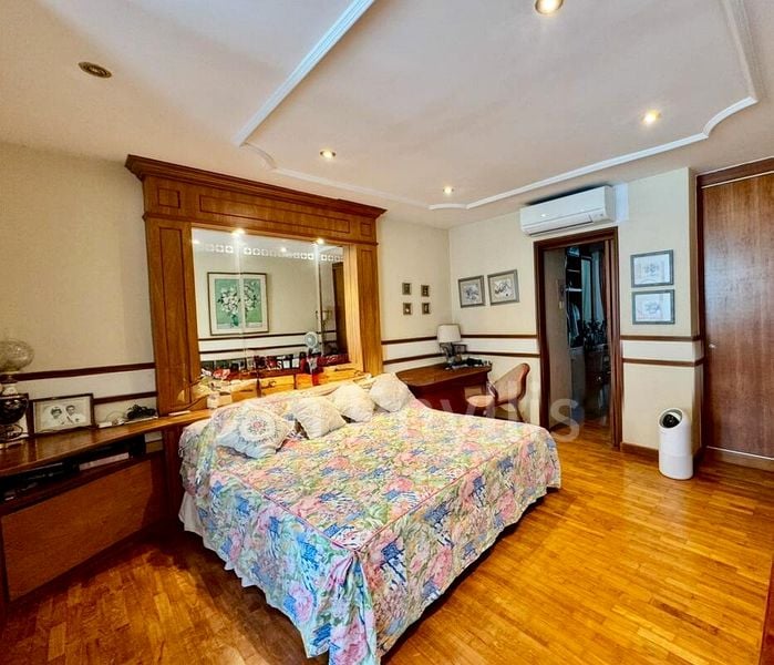 5 Bed Terraced House (Landed) for Sale in  La Suisse - Image 6