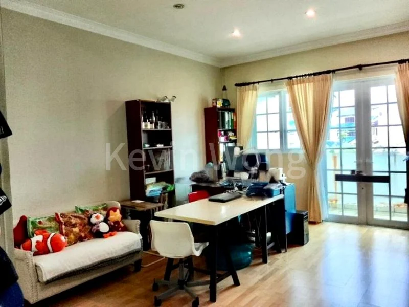 7 Bed Semi-Detached House (Landed) for Sale in Jalan Haji Salam - Image 2