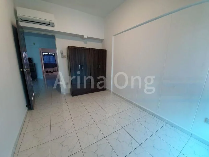 4 Room (4A) HDB for Rent in  469 Admiralty Drive - Image 4