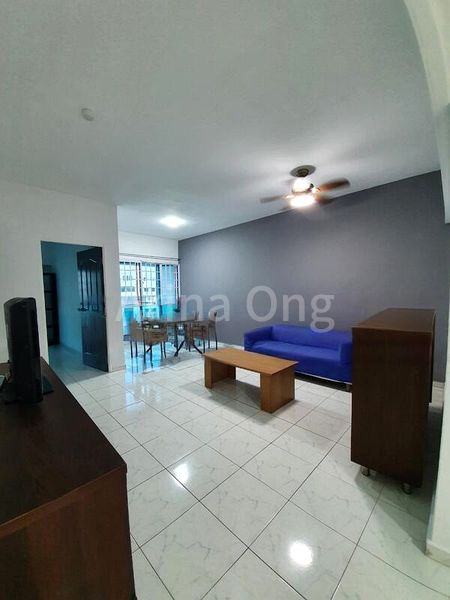 4 Room (4A) HDB for Rent in  469 Admiralty Drive - Image 2