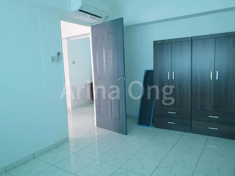 4 Room (4A) HDB for Rent in  469 Admiralty Drive - Image 9