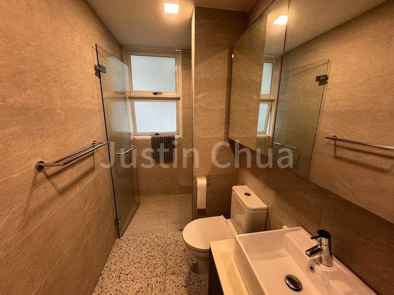 2 Bed Condo for Rent in  West-N - Image 12