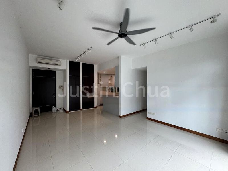 2 Bed Condo for Rent in  West-N - Image 2