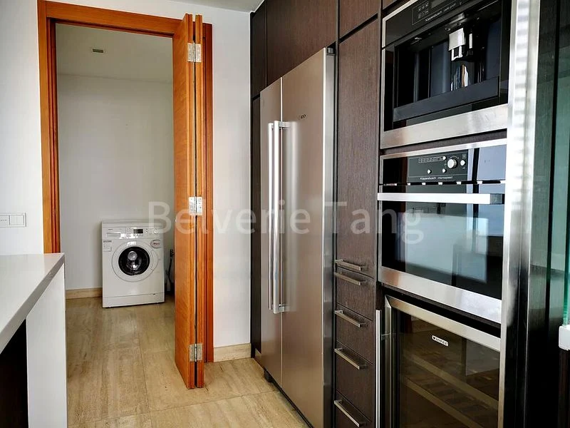 3 Bed Condo for Rent in  Altez - Image 5