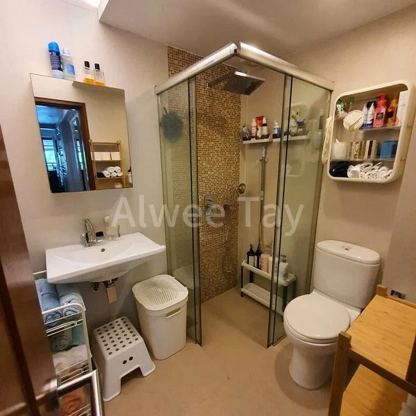 4 Bed Condo for Rent in  The Dairy Farm - Image 6