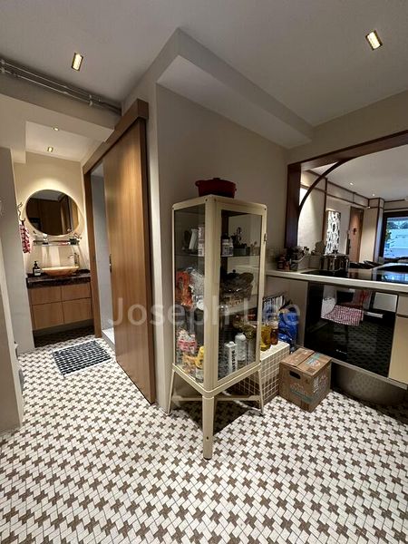 3 Room (3I) HDB for Rent in  South Bridge Road - Image 4