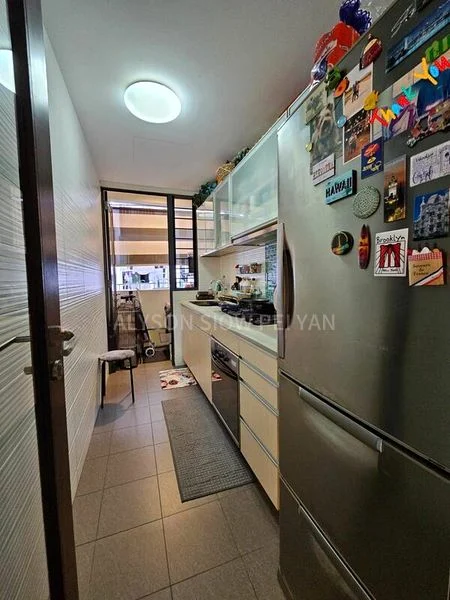 2 Bed Apartment (Condo) for Rent in  Axis @ Siglap - Image 3