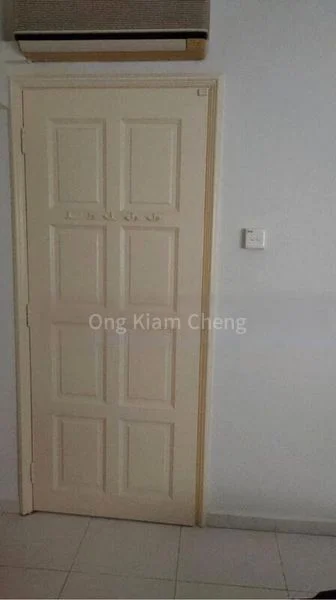 Common Room (HDB) for Rent in  160 Jalan Teck Whye - Image 2