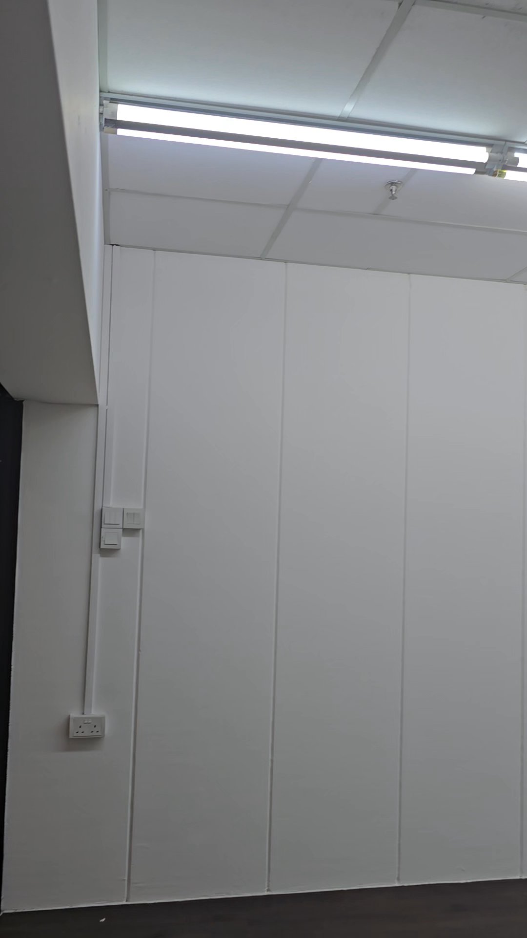 Mall Shop for Rent in  Sim Lim Square - Image 6