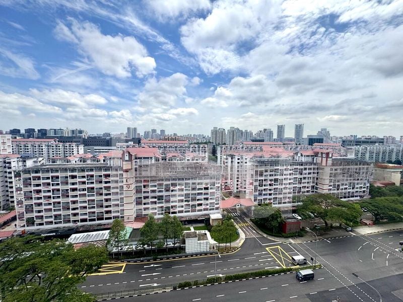 3 Room (3I) HDB for Rent in  116 Lorong 2 Toa Payoh - Image 1