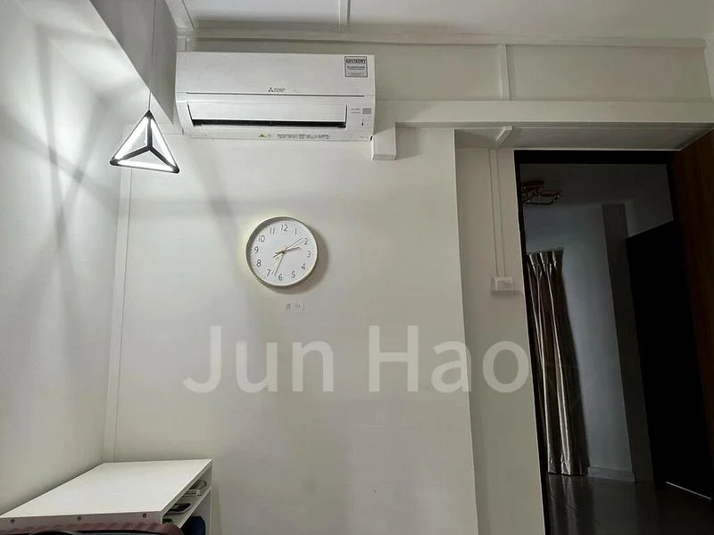 Common Room (HDB) for Rent in  112A Depot Road - Image 3